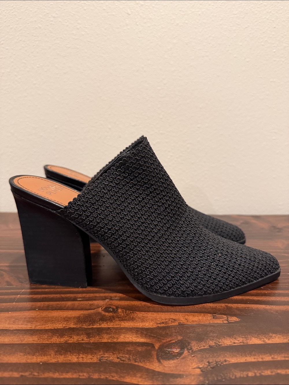 Donald Pliner Black Knit Mule Vami Heels Size: 9M